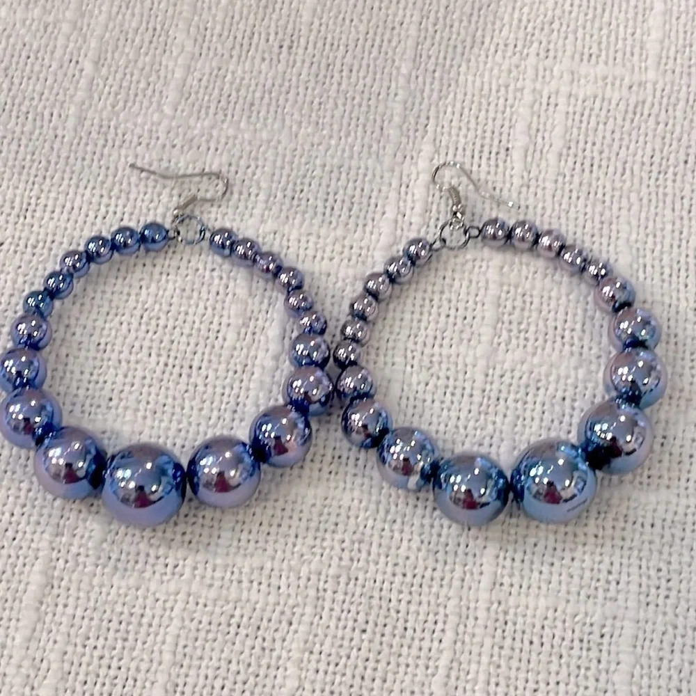 💐5/25 large graduated ball hoop circle metallic blue silver